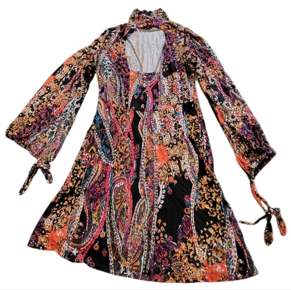 Free People Dresses & Skirts - Free People All Dolled Up Paisley Mini Dress Size S - Long Sleeve